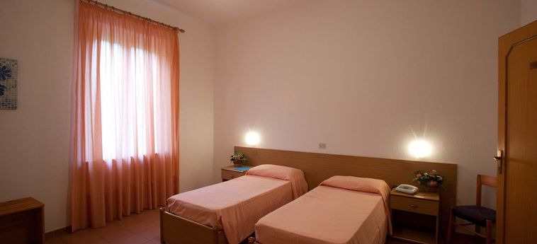 Hotel Moderno Acquappesa - Cosenza: Foto 