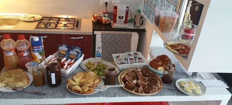 A Due Passi Dal Mare B&Amp;B Mini-Hotel Acquappesa - Cosenza: Foto 