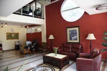 Diplomat Luxury Furnished Apartments Addis Ababa: Photo 
