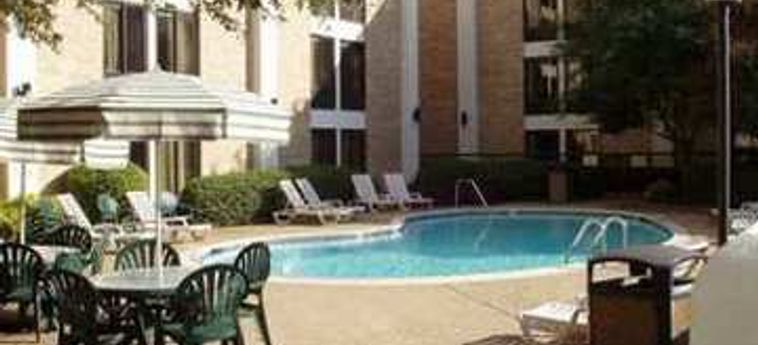 Hotel Hampton Inn Addison:  ADDISON (TX)