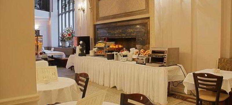 Hotel Comfort Inn &Amp; Suites Manhattan Adelaide - Australia Meridionale: Foto 