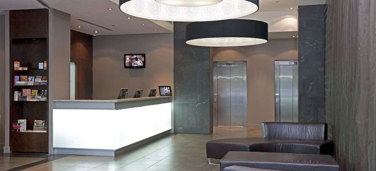 Hotel Mantra Hindmarsh Square Adelaide - South Australia: Photo 