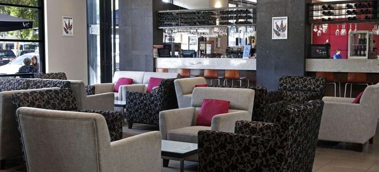 Hotel Mantra Hindmarsh Square Adelaide - South Australia: Photo 