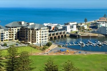 Hotel Atlantic Tower Motor Inn:  ADELAIDE - SOUTH AUSTRALIA