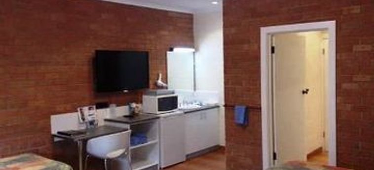 Mclaren Vale Motel And Apartments:  ADELAIDE - SOUTH AUSTRALIA