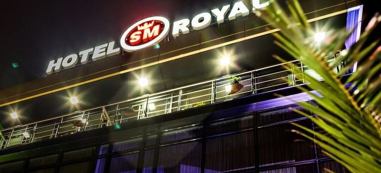 Hotel Sm Royal:  ADLER