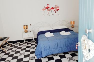 Poggiamico Guest House:  AEGADIAN ISLANDS