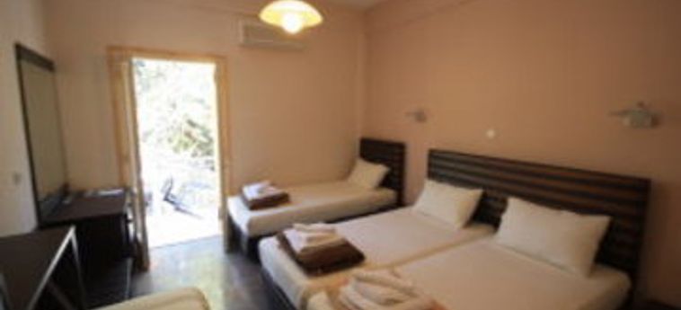 Hotel Ulrika Aegina: Foto 