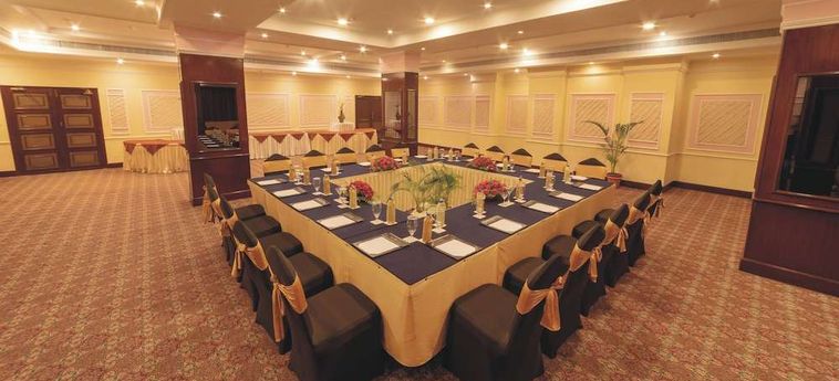 Hotel Clarks Shiraz Agra: Foto 