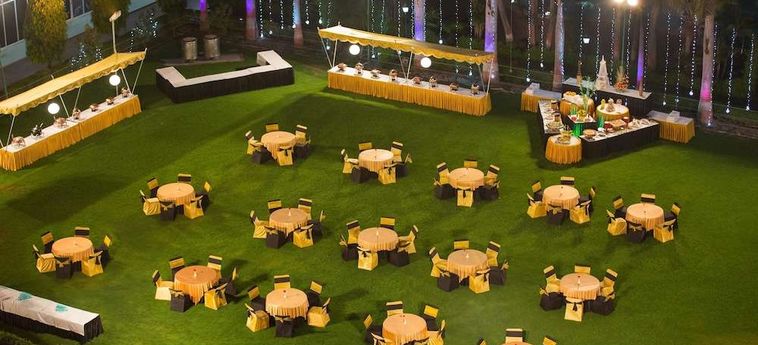 Hotel Clarks Shiraz Agra: Foto 