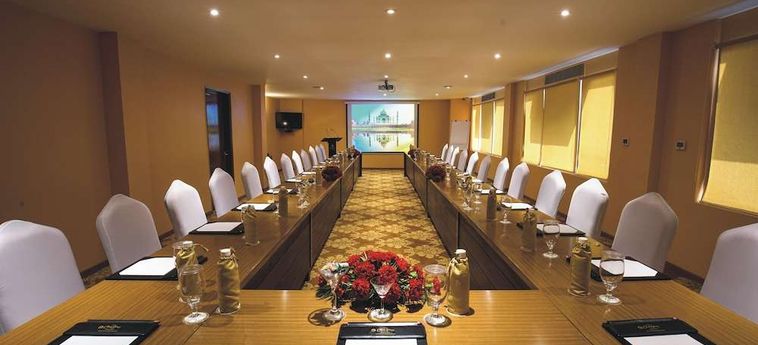 Hotel Clarks Shiraz Agra: Foto 