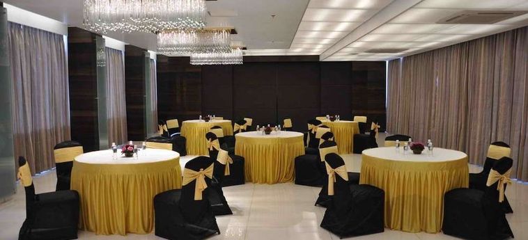 Hotel Comfort Inn Sunset Ahmedabad: Foto 