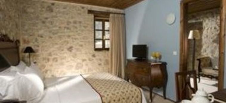 Hotel Semantron Traditional Village:  AIGIO