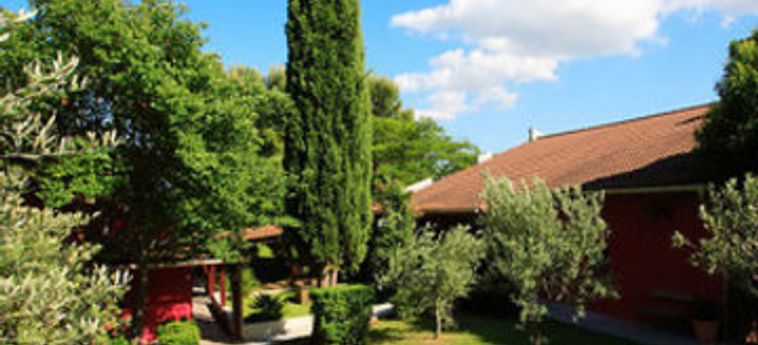 Hotel Ibis Styles Aix En Provence:  AIX EN PROVENCE