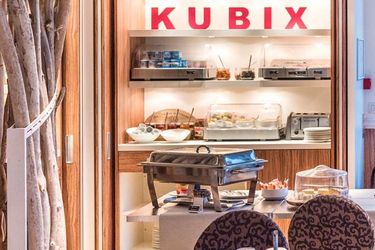 Hotel Best Western Aquakub:  AIX LES BAINS