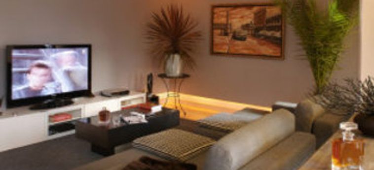 Hotel Les Suites Du Lac:  AIX LES BAINS