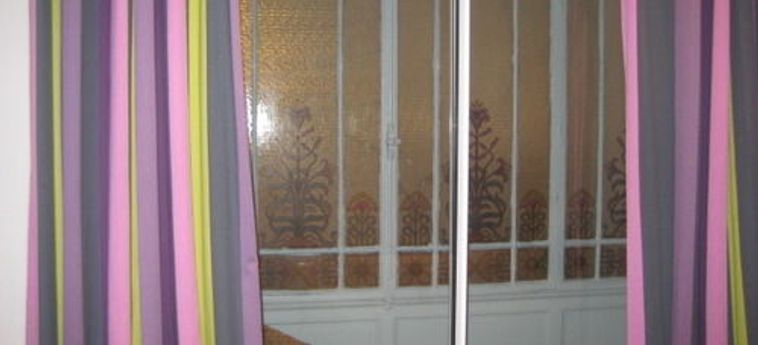 Hotel De La Couronne Aix Les Bains: Foto 