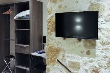 Hotel De La Couronne Aix Les Bains: Photo 