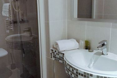 Hotel De La Couronne Aix Les Bains: Photo 