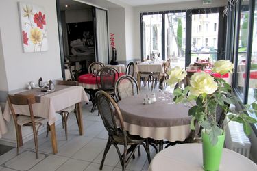 Hotel Hôtel De La Grotte Aix Les Bains: Photo 
