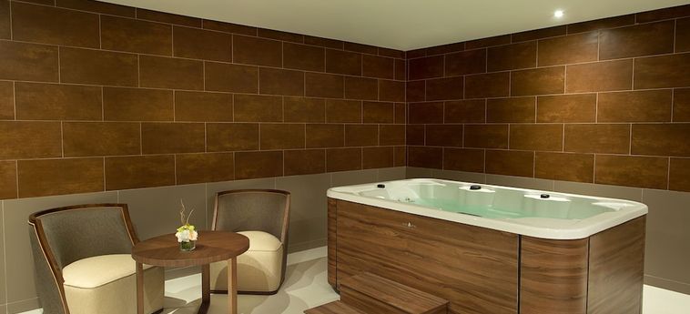 Hotel Wyndham Garden Ajman Corniche Ajman : Photo 