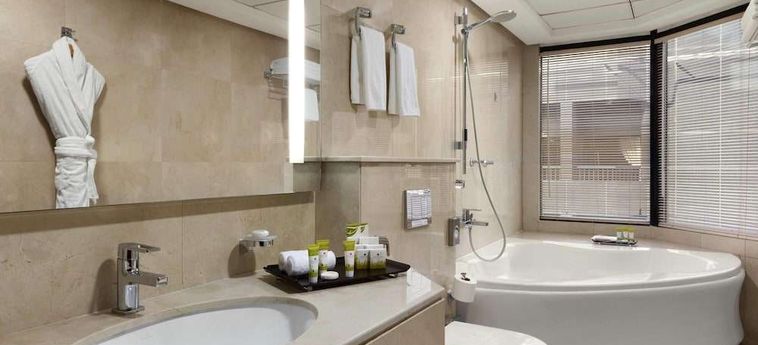 Ramada Hotel And Suites Ajman Ajman: Foto 