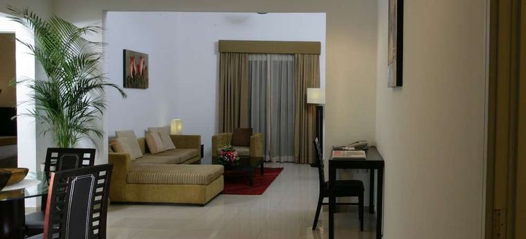Ramada Hotel And Suites Ajman Ajman: Foto 