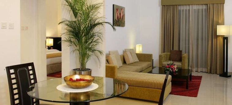 Ramada Hotel And Suites Ajman Ajman: Foto 