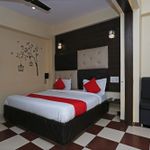 Hotel OYO 9926 HOTEL BHARAT INN