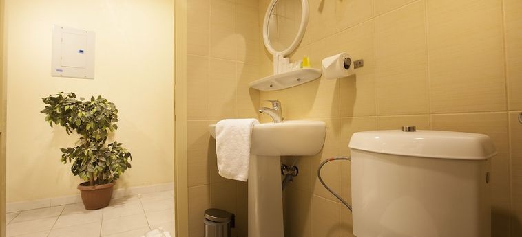 Palms Lily Hotel Suites:  AL HOFUF