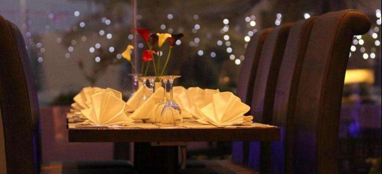 Warwick Al Jubail Hotel Al Jubail: Foto 
