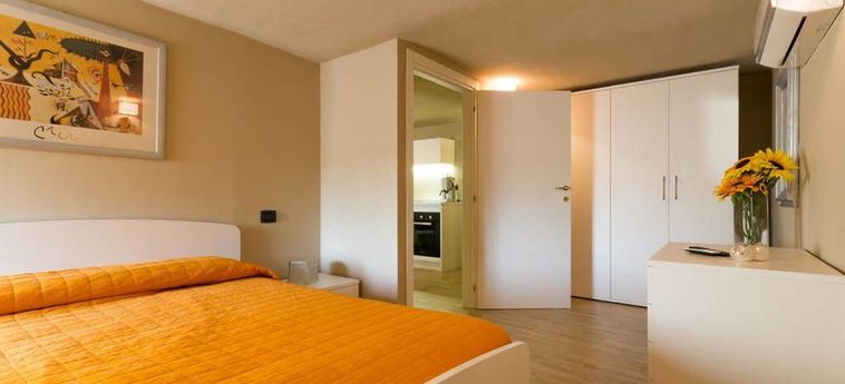 Hotel Affittacamere Il Nido:  ALBA LANGHE - CUNEO