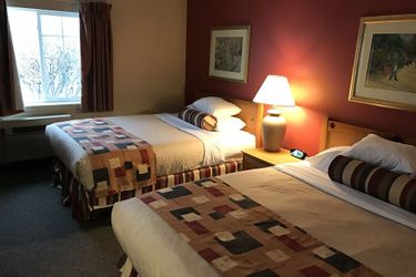 Hotel Cresthill Suites Albany:  ALBANY (NY)