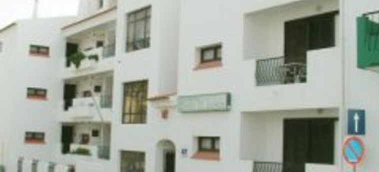 Hotel Apartamentos Rainha D. Leonor:  ALBUFEIRA - ALGARVE