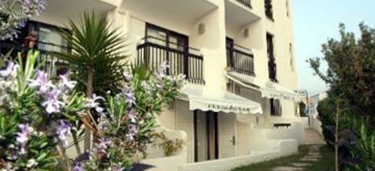 Hotel Apartamentos Soldoiro:  ALBUFEIRA - ALGARVE