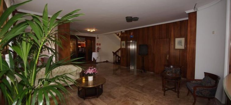 Hotel El Bedel:  ALCALA DE HENARES