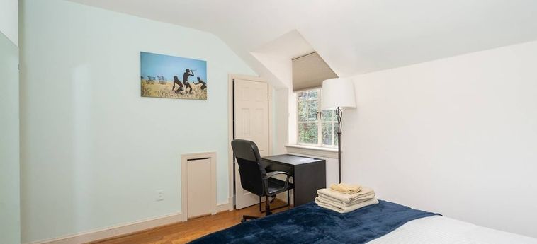 SPACIOUS 4BR COZYSUITES IN OLD TOWN ALEXANDRIA 3 Stelle