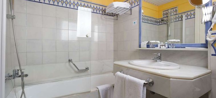 Hotel Azz Guadacorte Campo De Gibraltar Algeciras - Costa Del Sol: Foto 