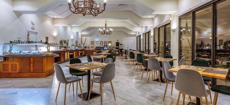 Hotel Azz Guadacorte Campo De Gibraltar Algeciras - Costa Del Sol: Photo 