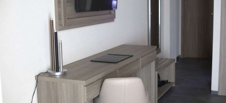 Ad Hotel Hydra Algeri: Foto 