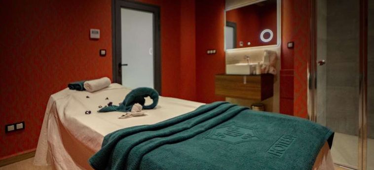 Ad Hotel Hydra Algeri: Foto 