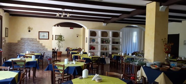 Alghero Vacanze Hotel:  ALGHERO - SASSARI
