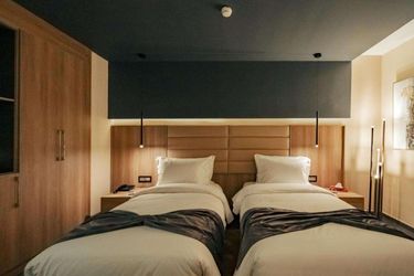 Ad Hotel La Madeleine  Algiers: Photo 