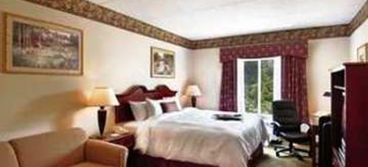 Hotel Hampton Inn And Suites Alpharetta:  ALPHARETTA (GA)