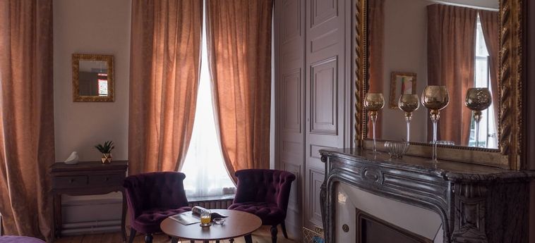 Hotel Une Maison En Ville Chambres D'hôtes Amiens: Foto 