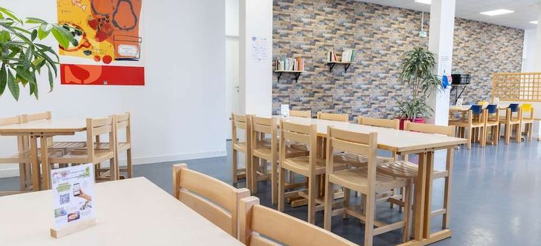 Hotel Auberge De Jeunesse Hi Amiens Amiens: Foto 