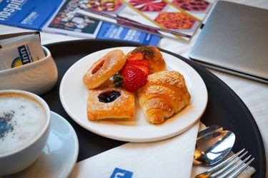 Days Inn By Wyndham Hotel Suites Amman Amman: Photo 