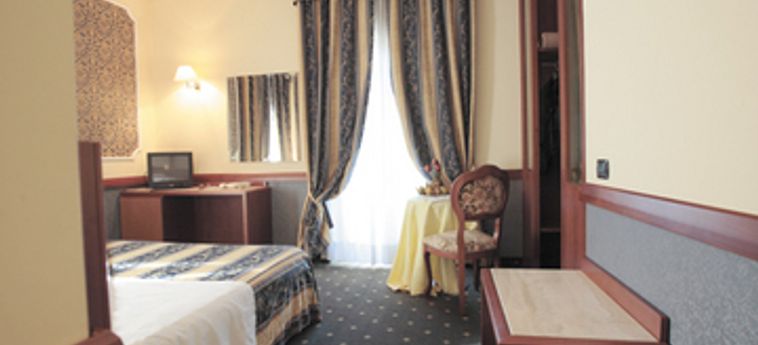 Hotel Ristorante La Piana:  AMOROSI - BENEVENTO