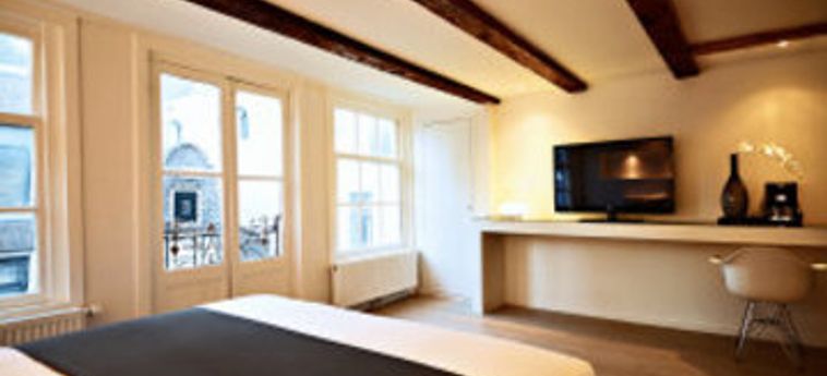 Hotel Ams Suites:  AMSTERDAM
