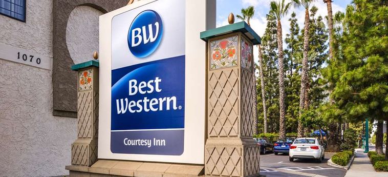 Hotel Best Western Courtesy Inn:  ANAHEIM (CA)